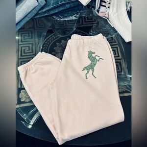 Y2K Pale Pink Sweatpants w Green Rhinestoned Horse- NWOT size small
